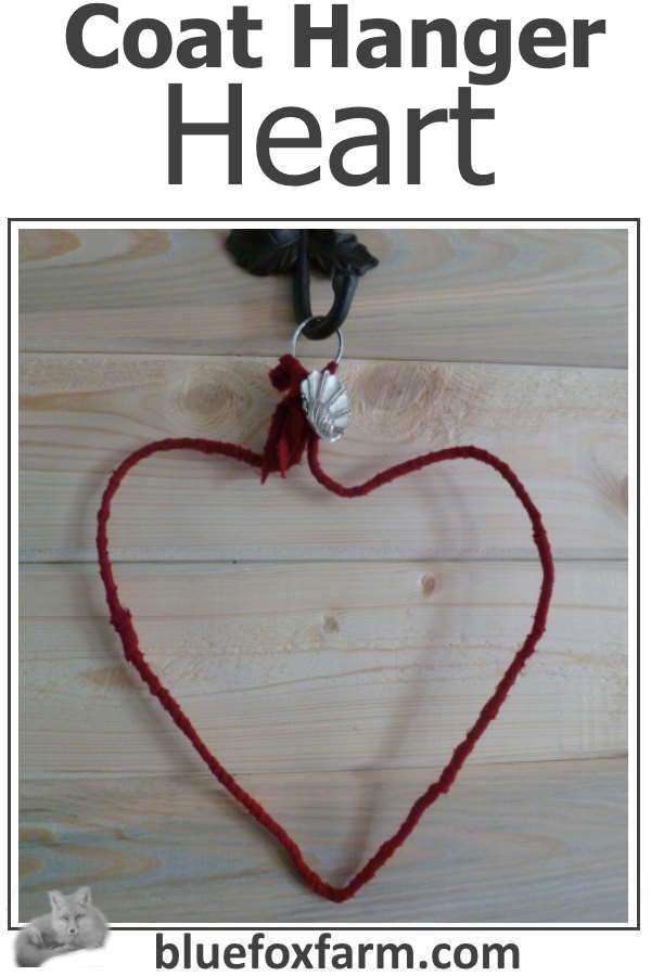 coat-hanger-heart4-600x900.jpg